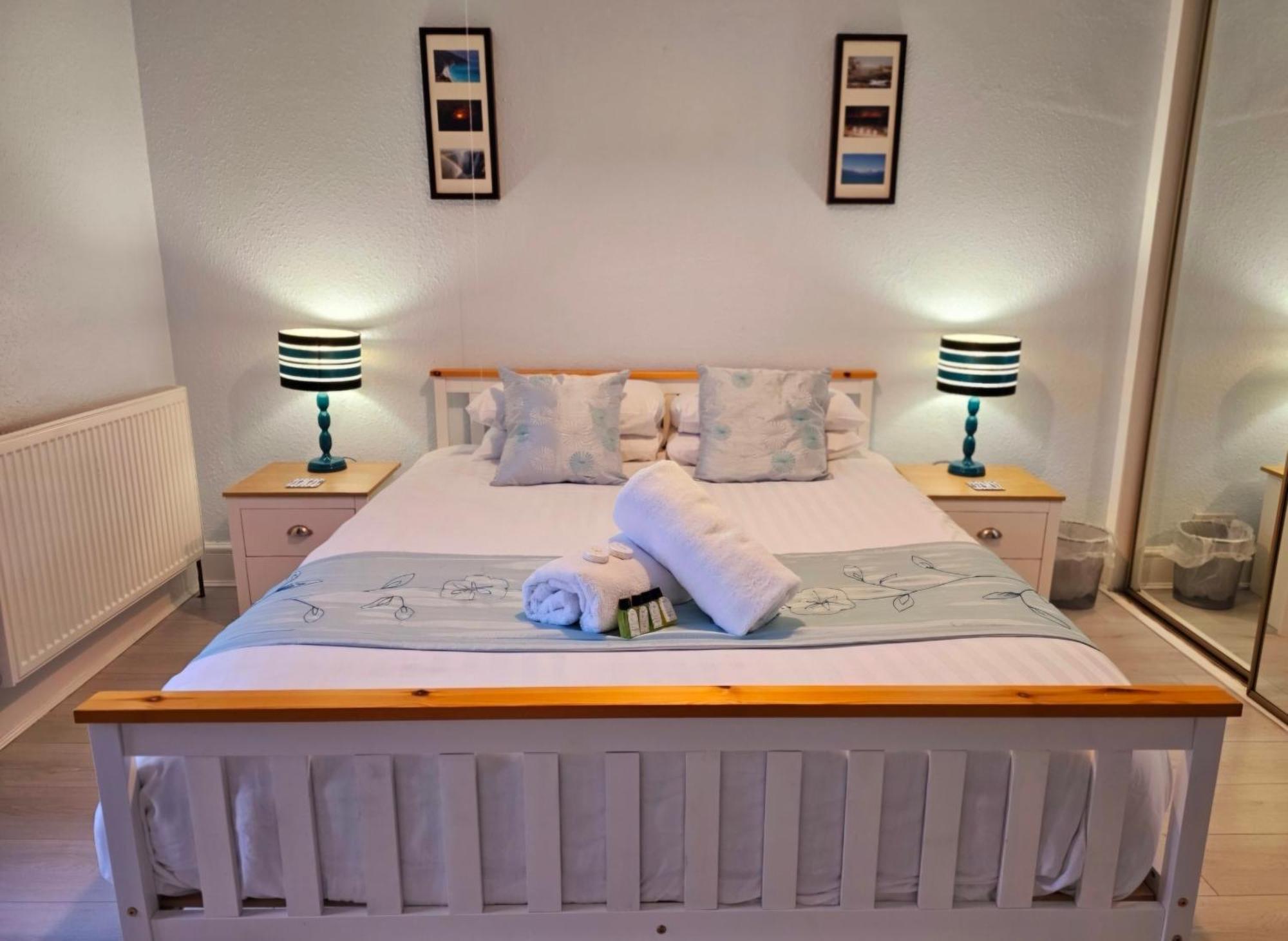 Sea Views, Big 2 Bed Flat Close To Beach & Harbour Ilfracombe Ngoại thất bức ảnh